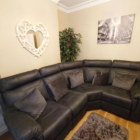 Helens House Derry City Centre Remarkable 3-Bed 외부 사진